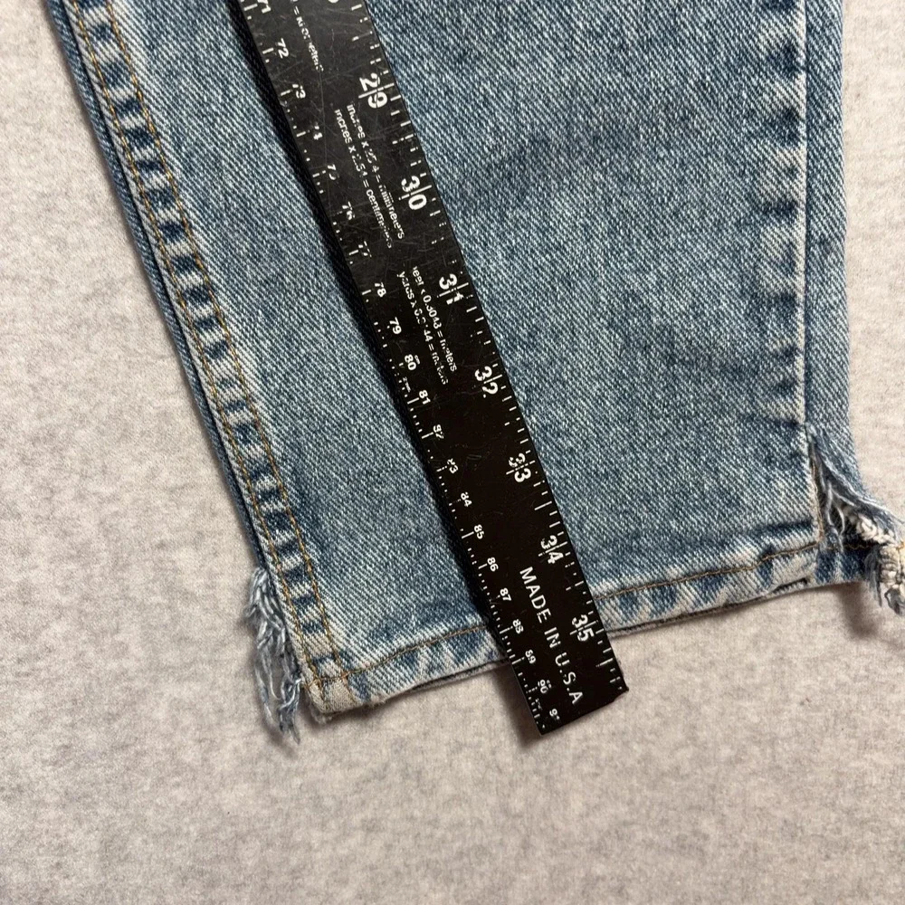 Vintage Levis 560 Jeans Mens 30x34 Blue Relaxed Tapered Distressed Made USA
